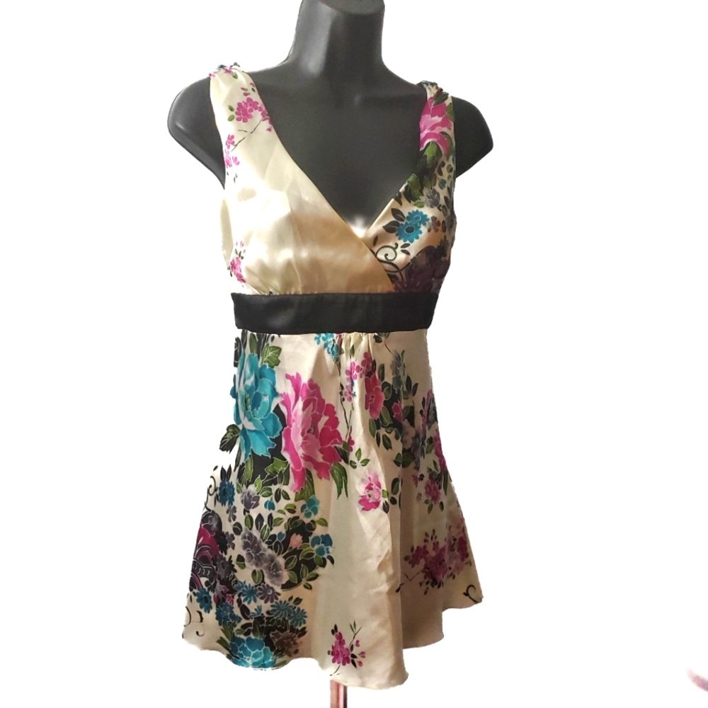 Sleeveless Tank Top